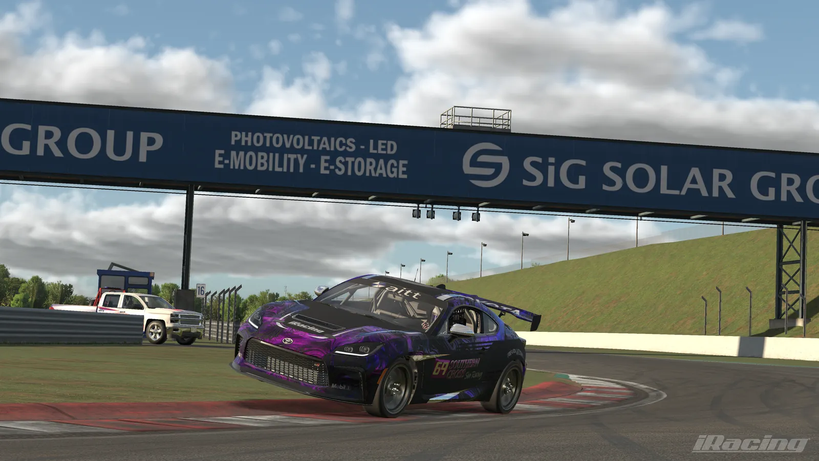 Race gallery photo 1